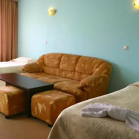 Family Lili 3* 반스코