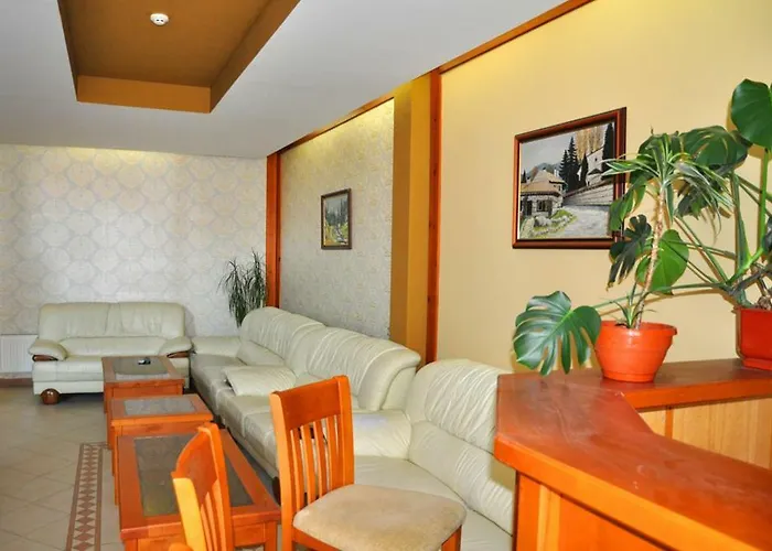 호텔 Family Lili 3*